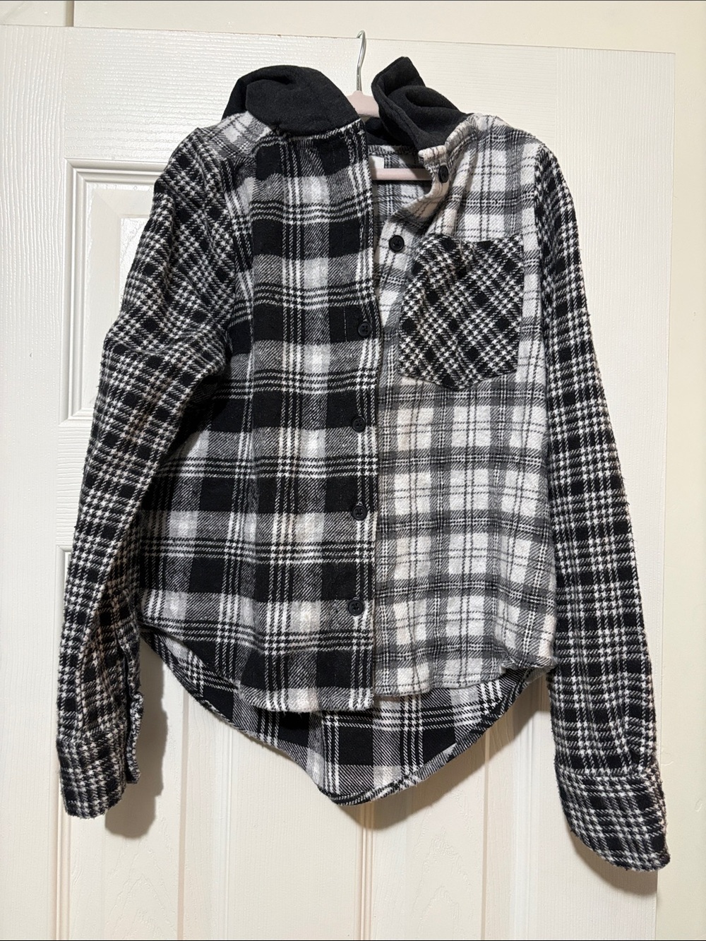 BKE Black & White Plaid Button-Down Hooded Shirt